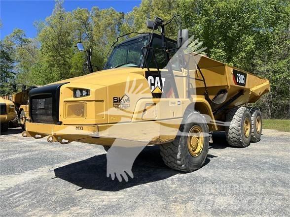 CAT 730C2 Kĺbové nákladné autá