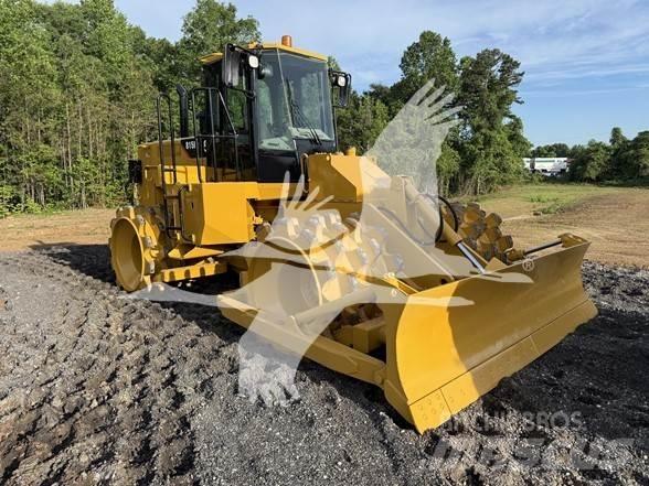 CAT 815F 2 Ťahačové valce