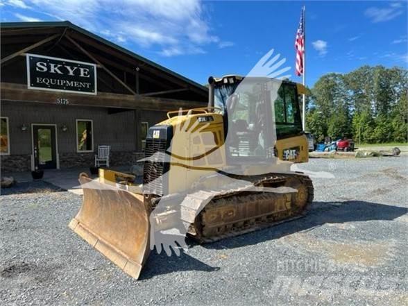 CAT D3K2 XL Pásové dozéry