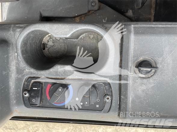 CAT D5K2 LGP Pásové dozéry