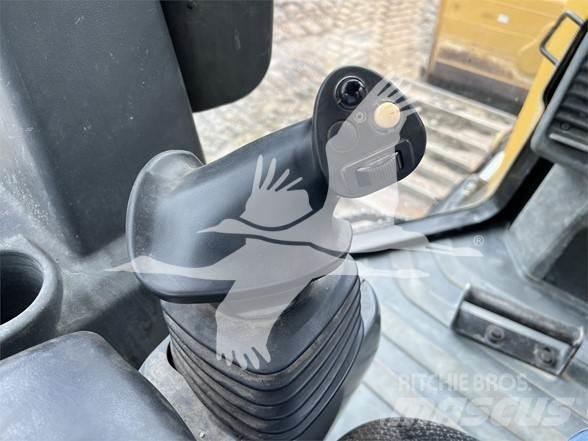 CAT D6K2 LGP Pásové dozéry