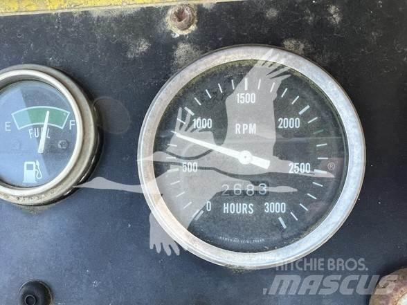 Sakai SV500DF Ťahačové valce