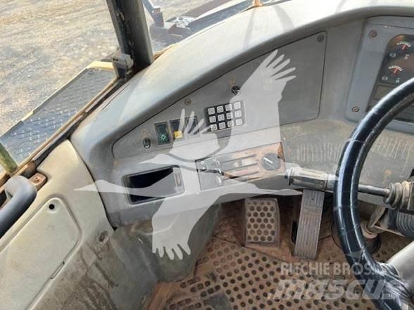 Volvo A25D Kĺbové nákladné autá