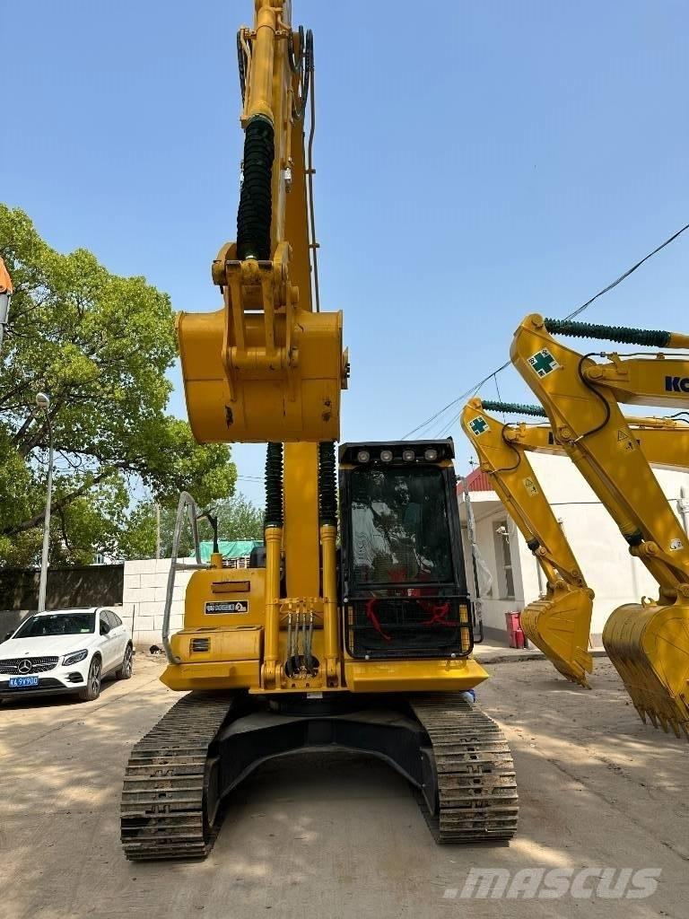 Komatsu PC 130 Pásové rýpadlá