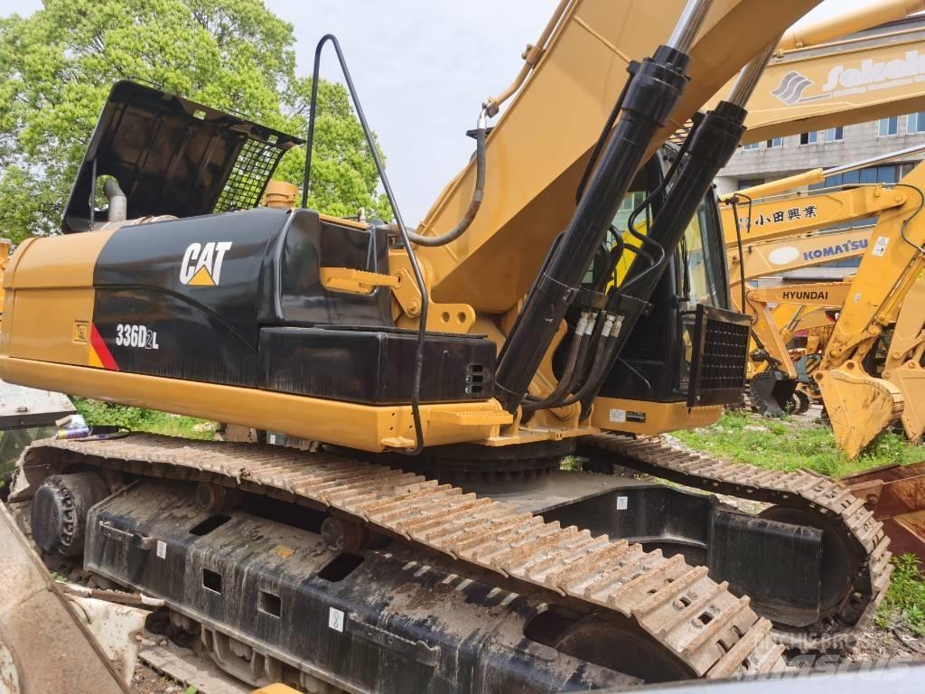 CAT 336 D2 Pásové rýpadlá