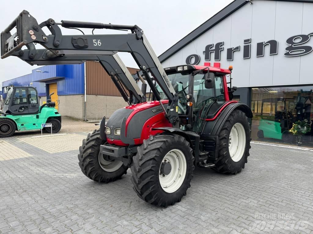 Valtra N 101 Traktory