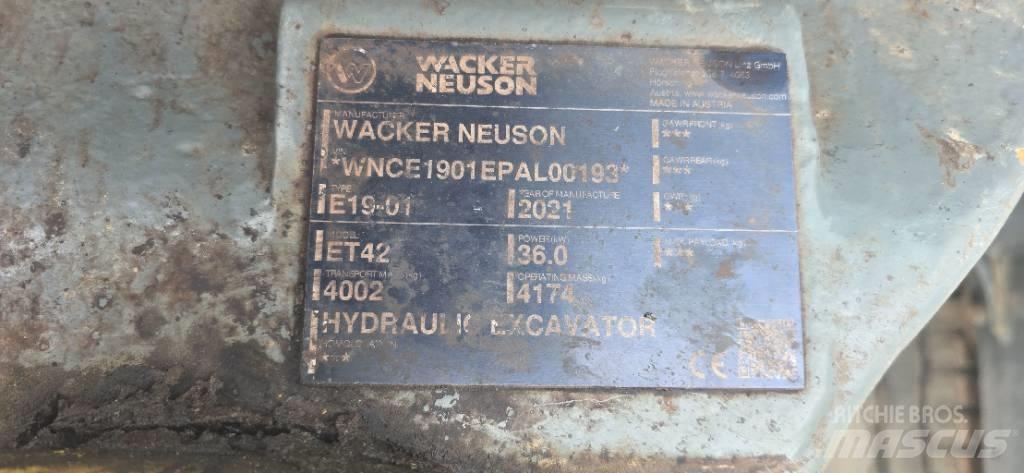 Wacker Neuson ET42 Pásové rýpadlá
