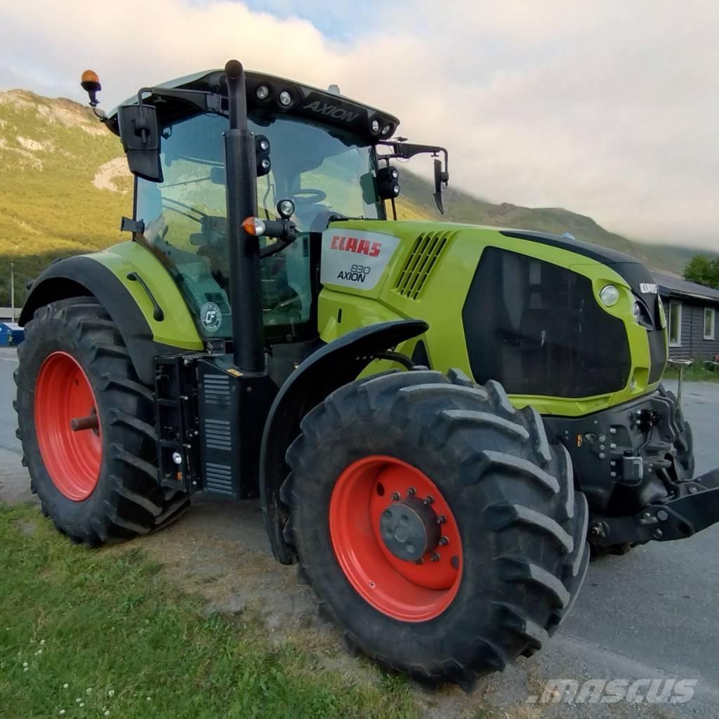 CLAAS Axion 830 Traktory