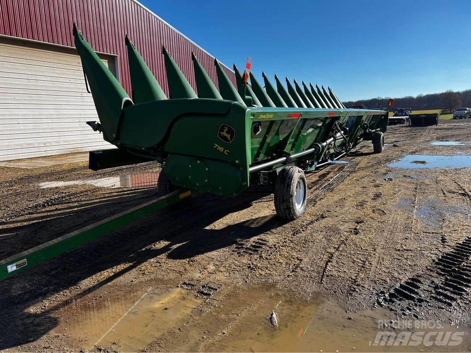 John Deere 716c Kombajnove hlavice