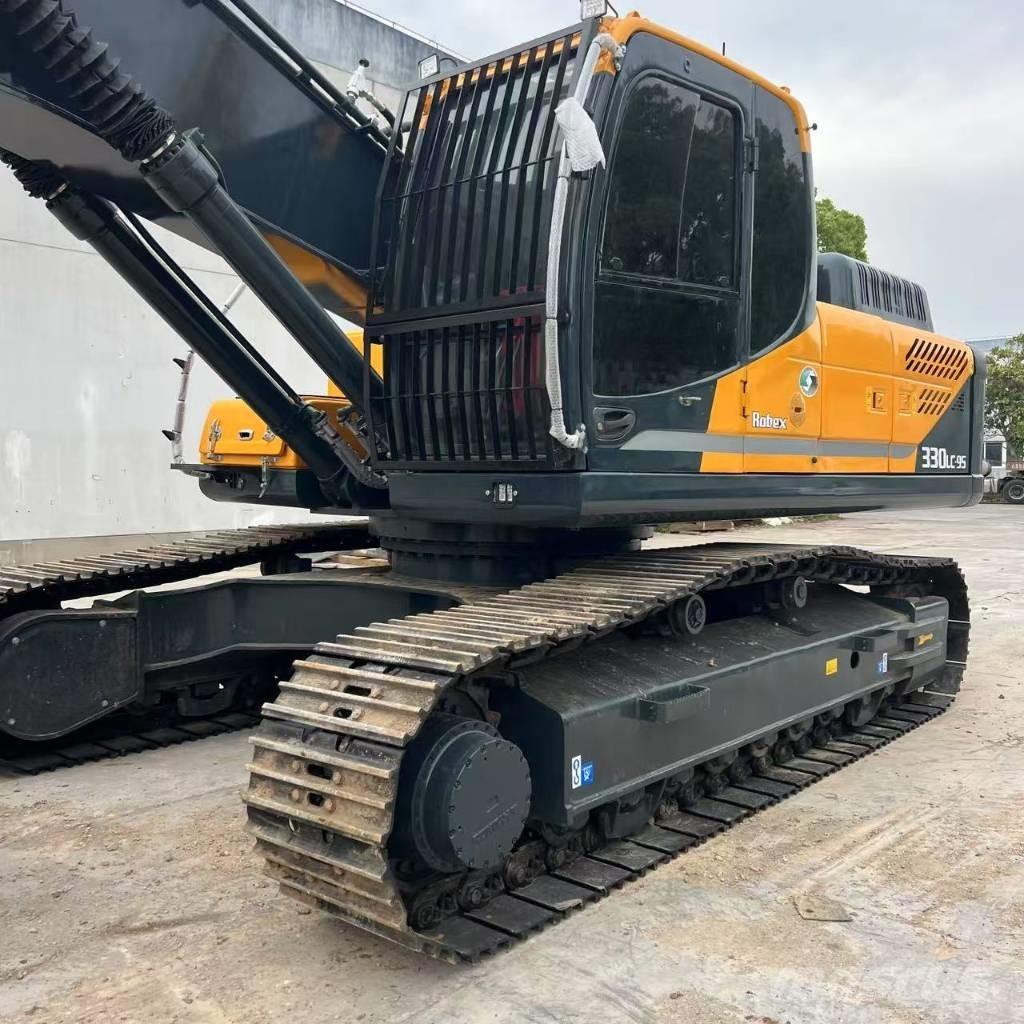 Hyundai 330LC-9T Pásové rýpadlá