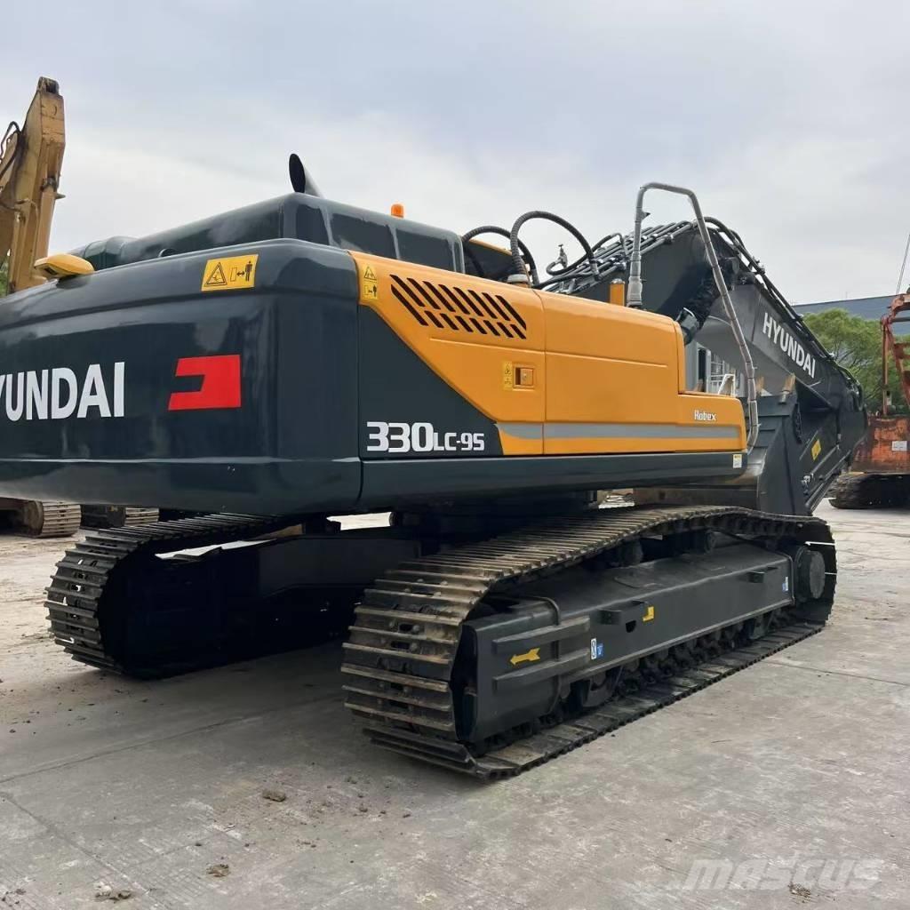 Hyundai 330LC-9T Pásové rýpadlá