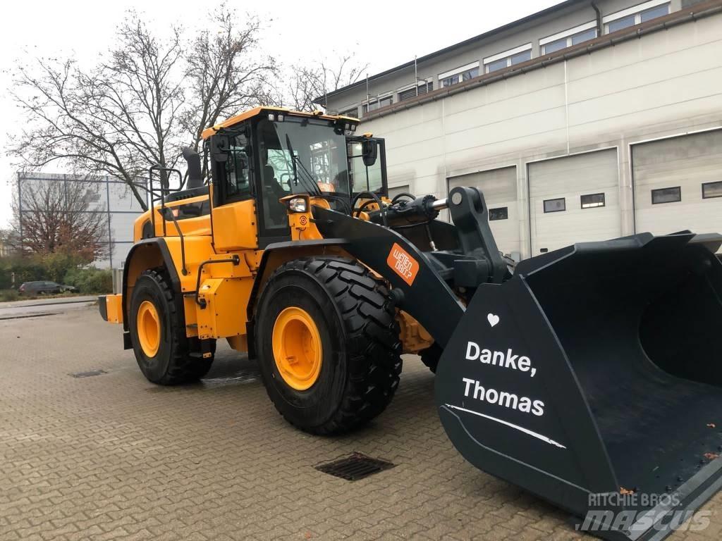 Hyundai HL975ACVT Teleskopické kolesové nakladače