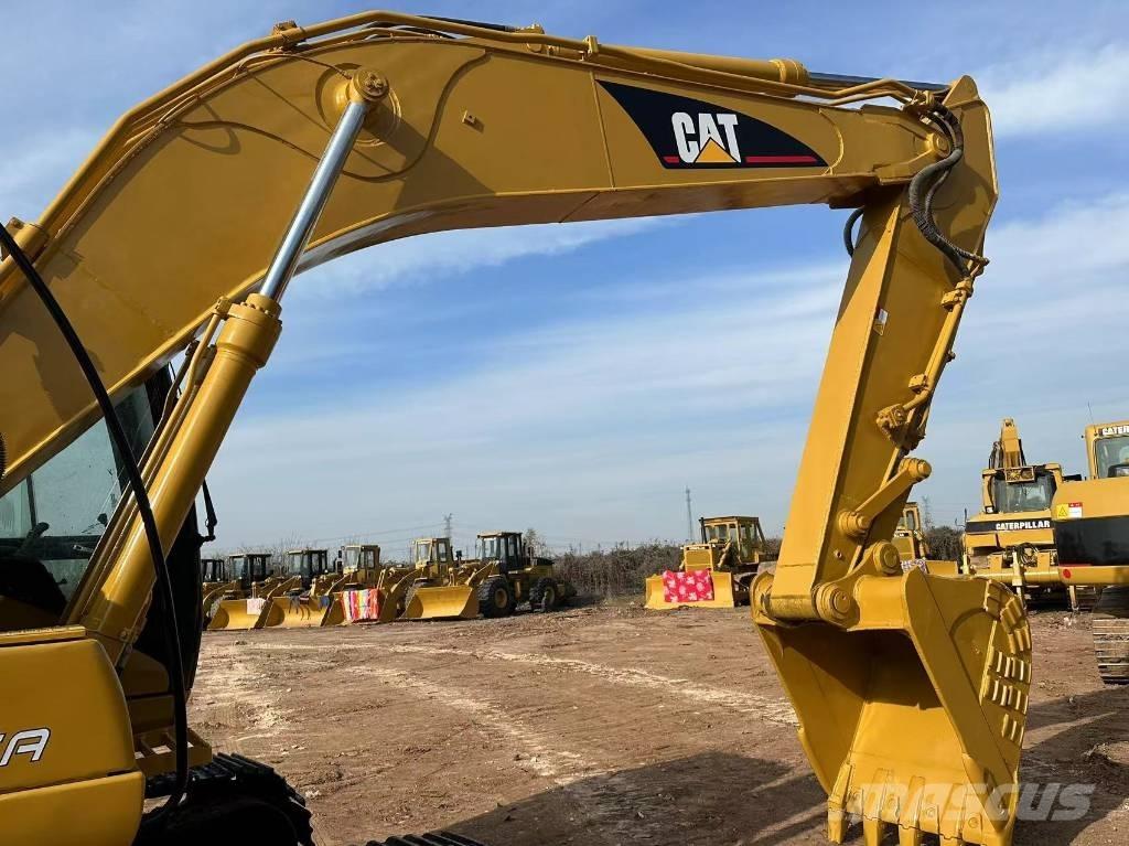 CAT 320 C L Pásové rýpadlá