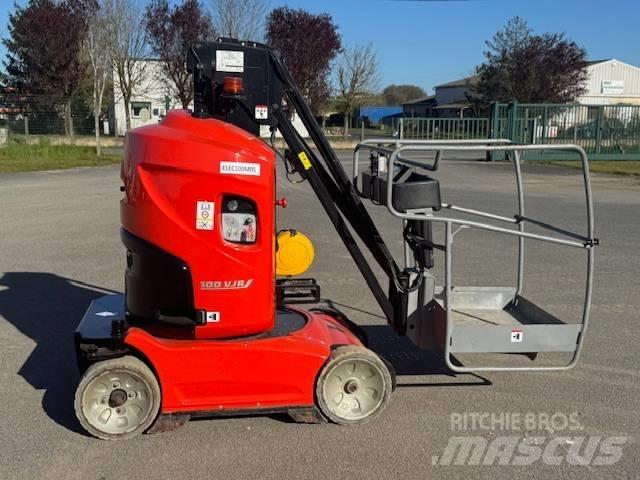 Manitou 100 VJR Vertikálne stĺpové výťahy