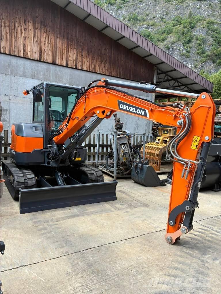 Develon DX 62 R-7 Mini rýpadlá < 7t
