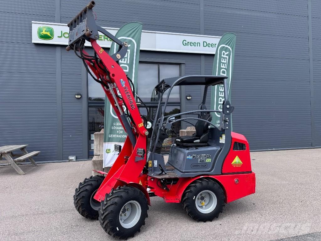 Flexitrac 1140 Viacúčelové nakladače