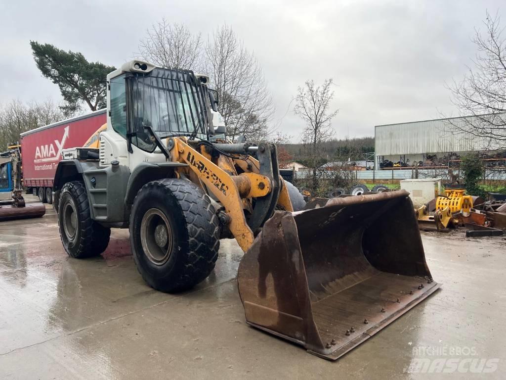 Liebherr 526 Kolesové nakladače