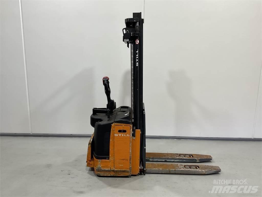 Still EFGV S14 Samohybné vozíky