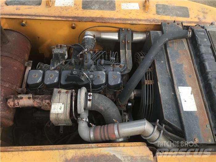 Hyundai R220LC-7 Pásové rýpadlá