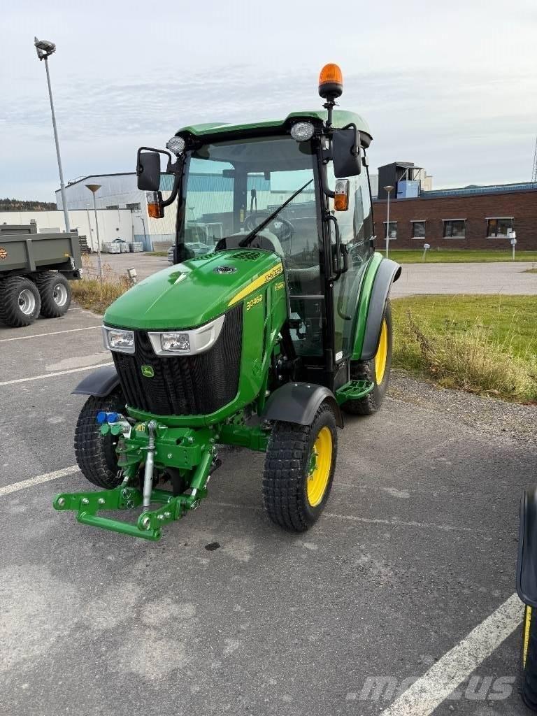 John Deere 3046 R Kompaktné traktory