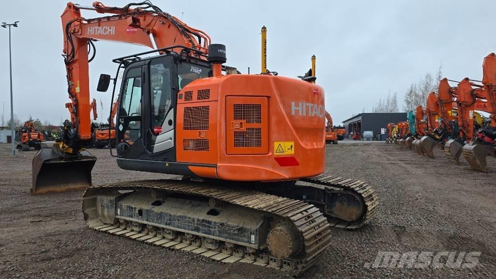 Hitachi ZX 225USLC-6 Pásové rýpadlá