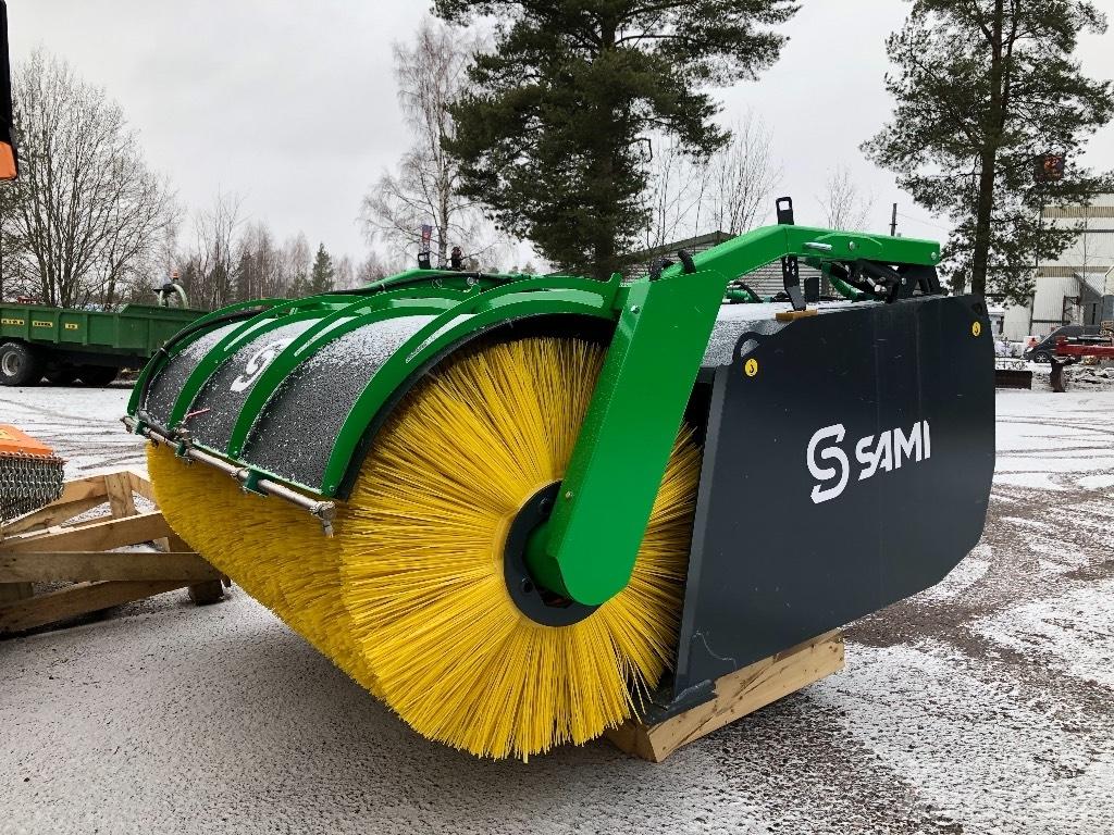 Sami Kauharja K2000 Ďalšie cestné a snežné stroje