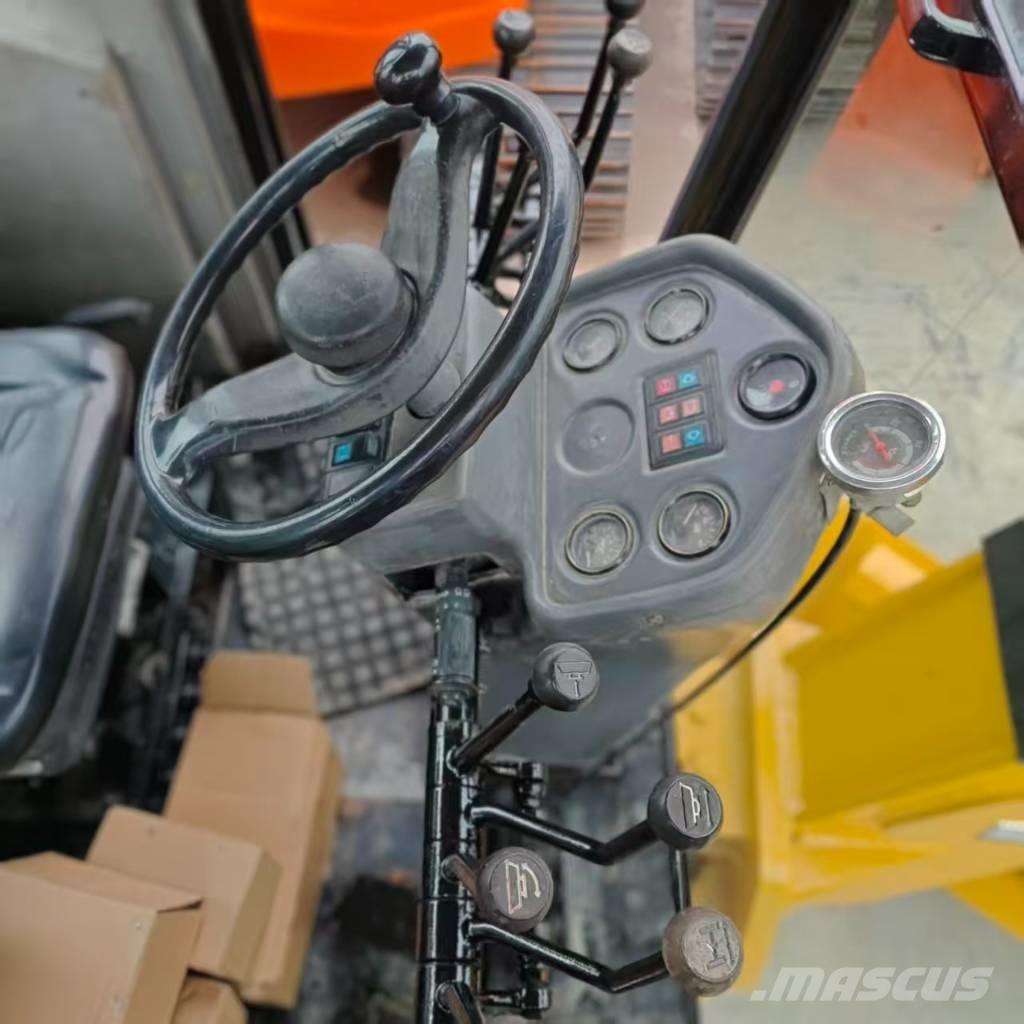 CAT 140 GC Stavebníctvo - ostatné