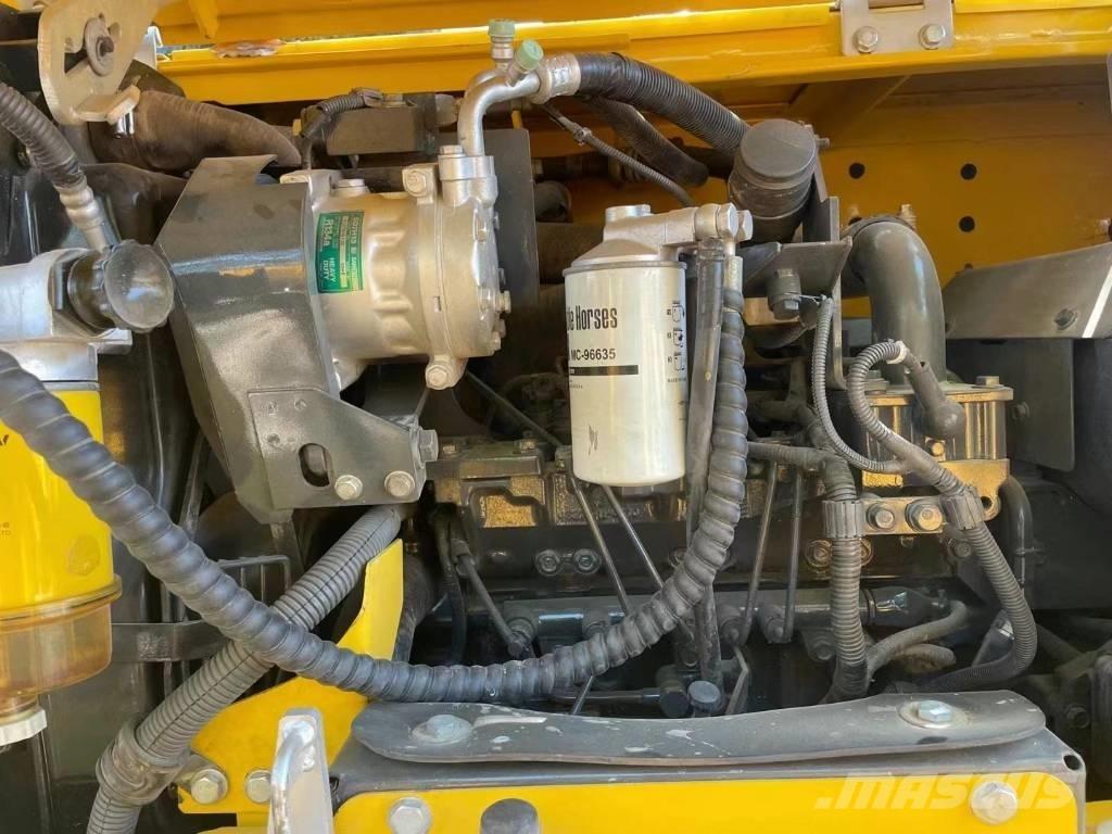 Komatsu PC70-8 Midi rýpadlá 7 t - 12 t