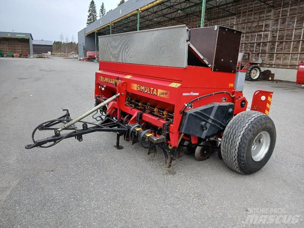 Junkkari KH 2500 Kombinované sejačky