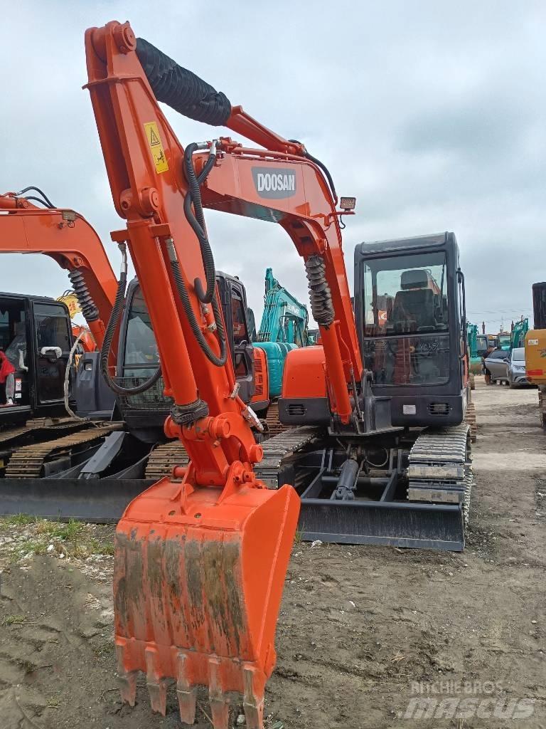 Doosan DH 60 Mini rýpadlá < 7t