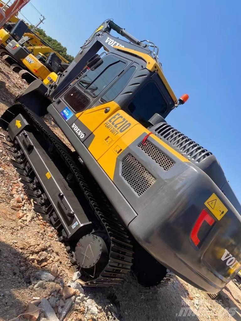 Volvo EC 210 D Pásové rýpadlá