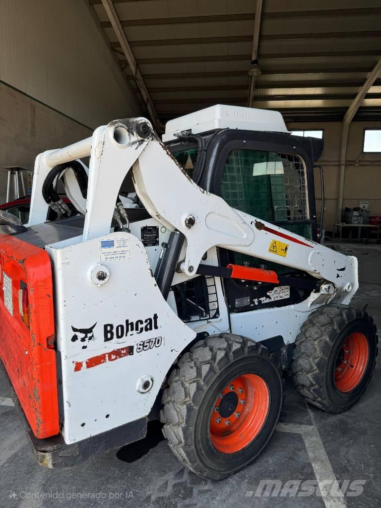 Bobcat S570 Šmykom riadené nakladače
