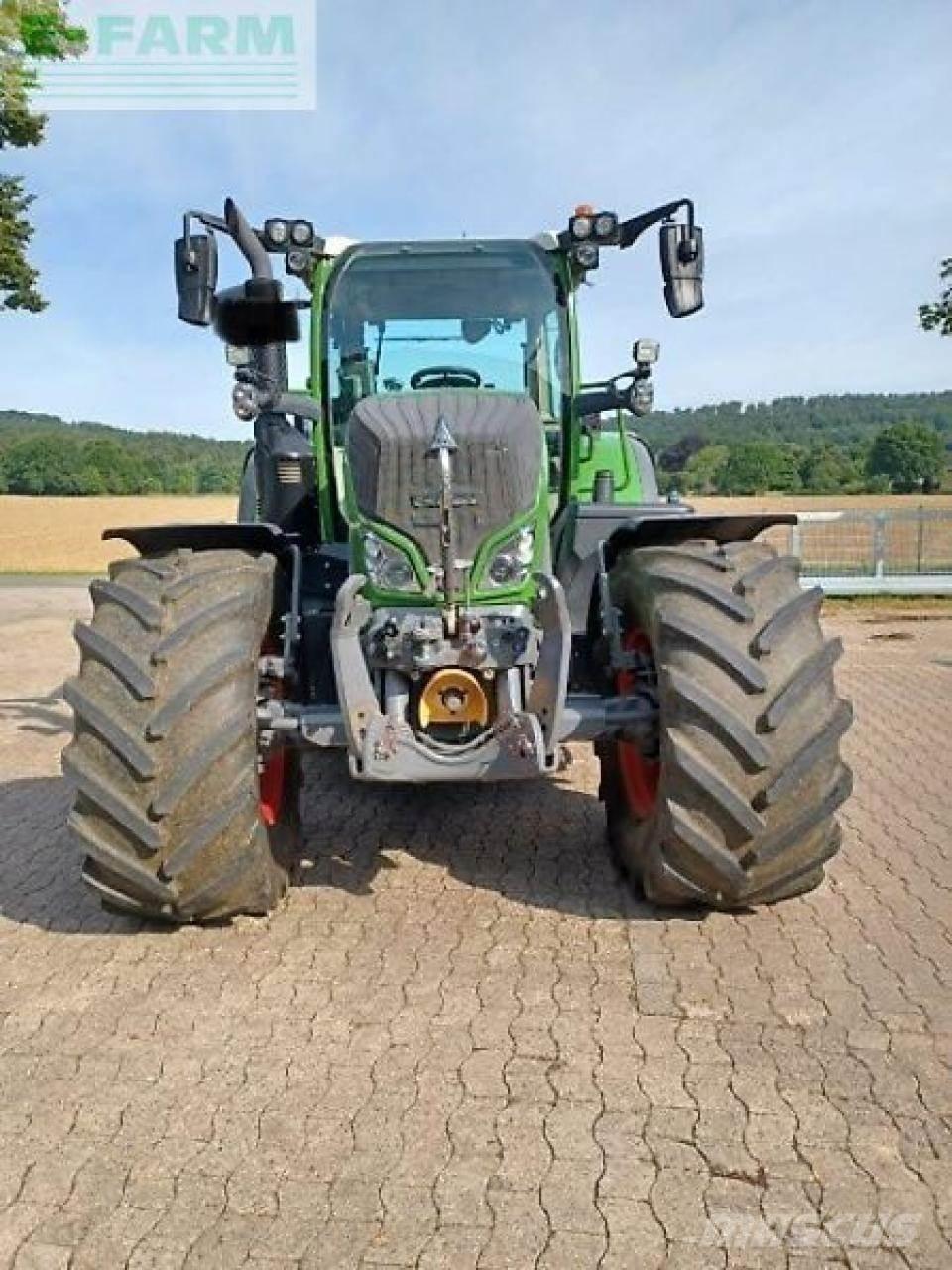 Fendt 718 s4 vario Traktory