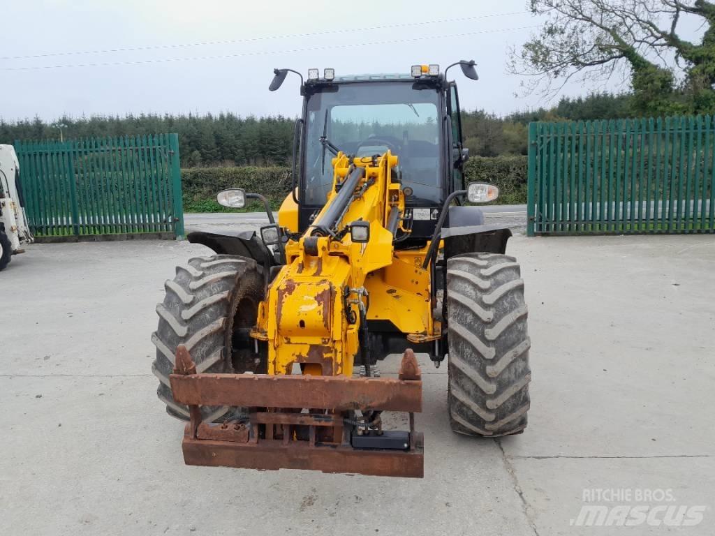 JCB TM 320 S Teleskopické nakladače pre poľnohospodárstvo