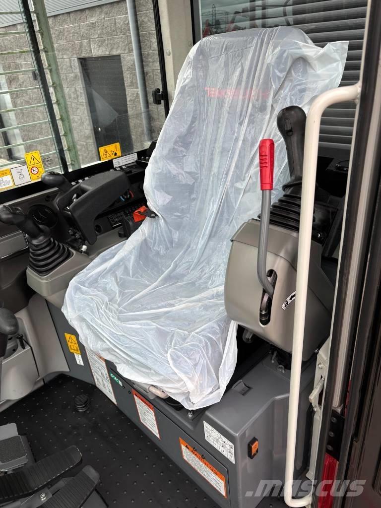 Takeuchi TB 280 FR Midi rýpadlá 7 t - 12 t