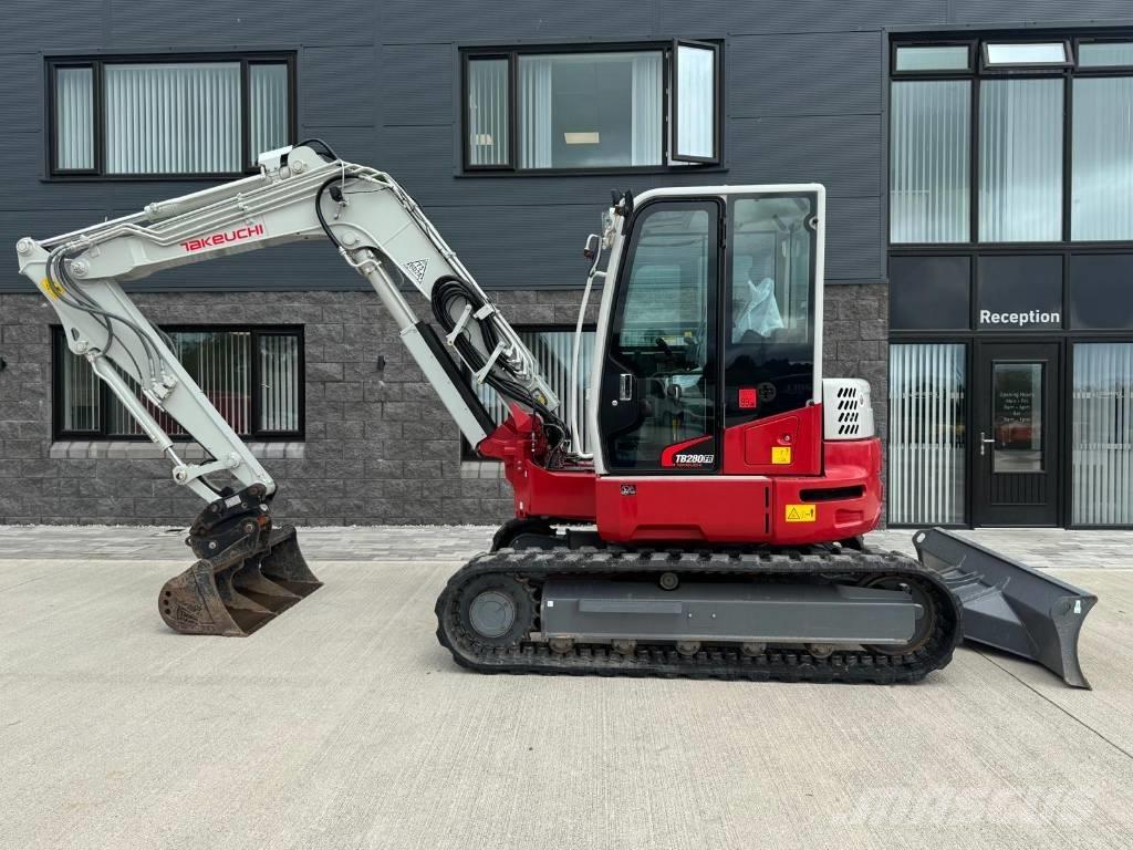 Takeuchi TB 280 FR Midi rýpadlá 7 t - 12 t