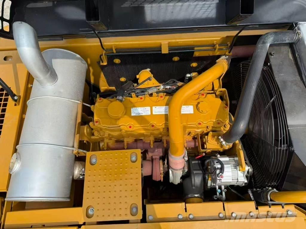 CAT 330 D2L Pásové rýpadlá