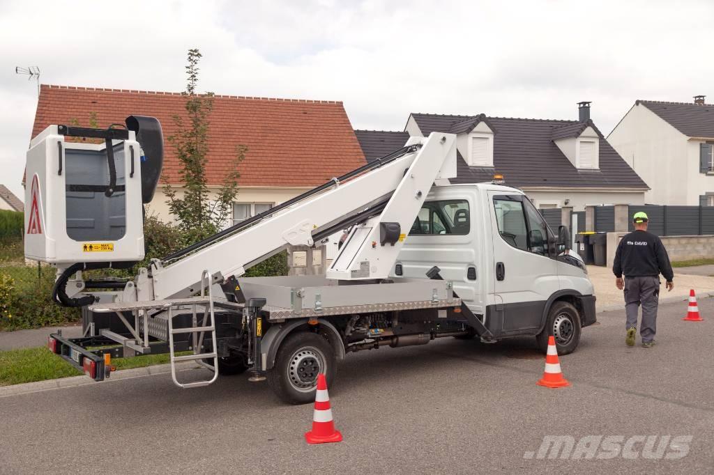 Iveco IS35SI2AA Autoplošiny
