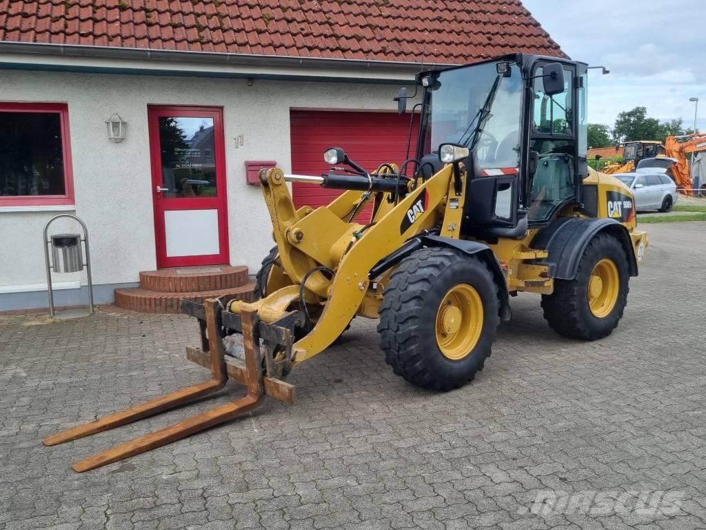 CAT 908 H 2 Kolesové nakladače