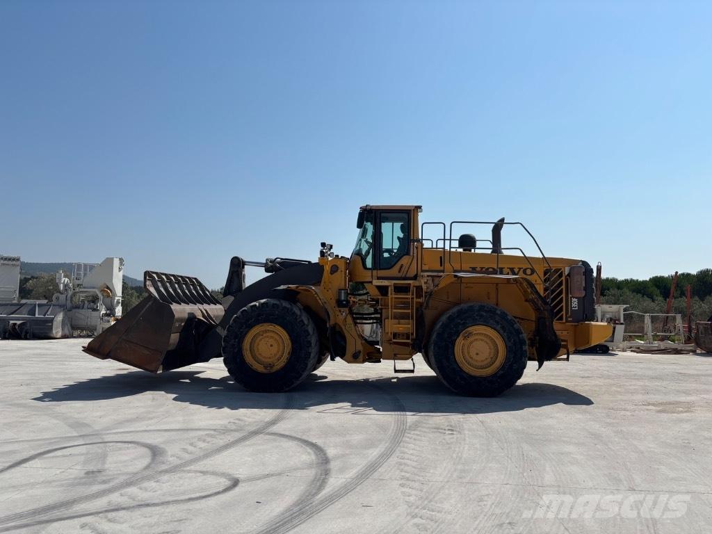 Volvo L 350 F Kolesové nakladače