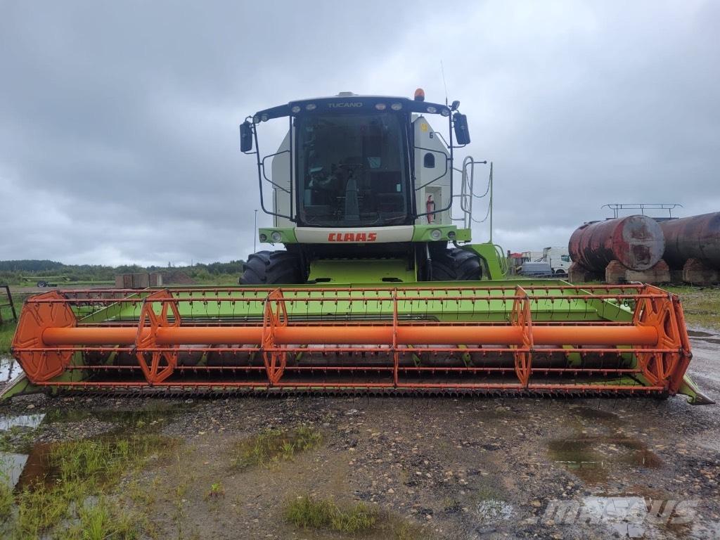 CLAAS Tucano 480 Kombinované zberacie stroje