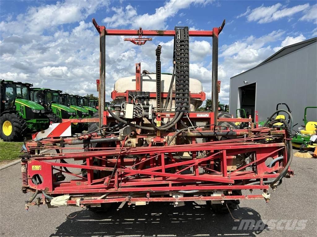 Holder IN280 Ťahané postrekovače