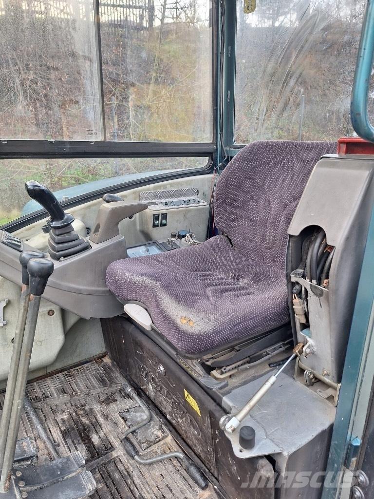 Volvo EC 25 Mini rýpadlá < 7t