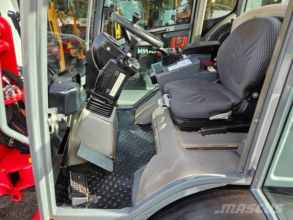 Weidemann 2070LP Mininakladače