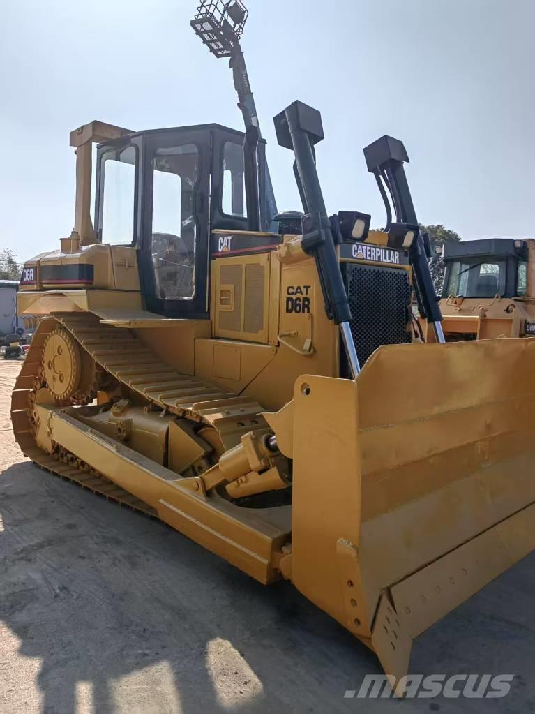 CAT D 6 R Grejdery