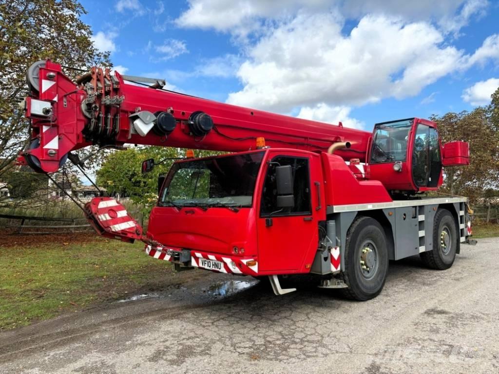 Terex AC40/2L Univerzálne terénne žeriavy