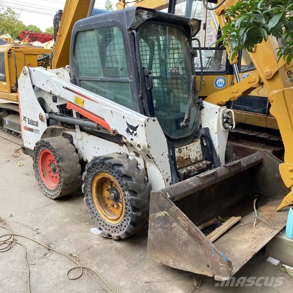 Bobcat S 550 Šmykom riadené nakladače