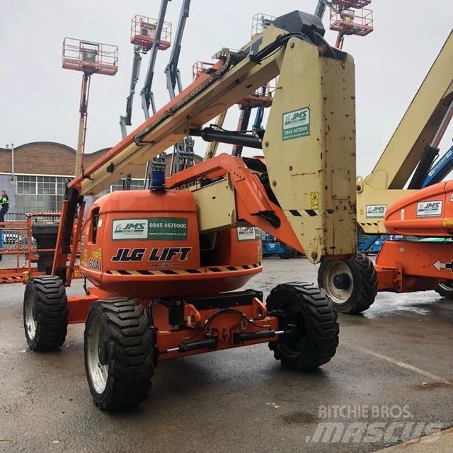 JLG 600 AJ Kĺbové plošiny