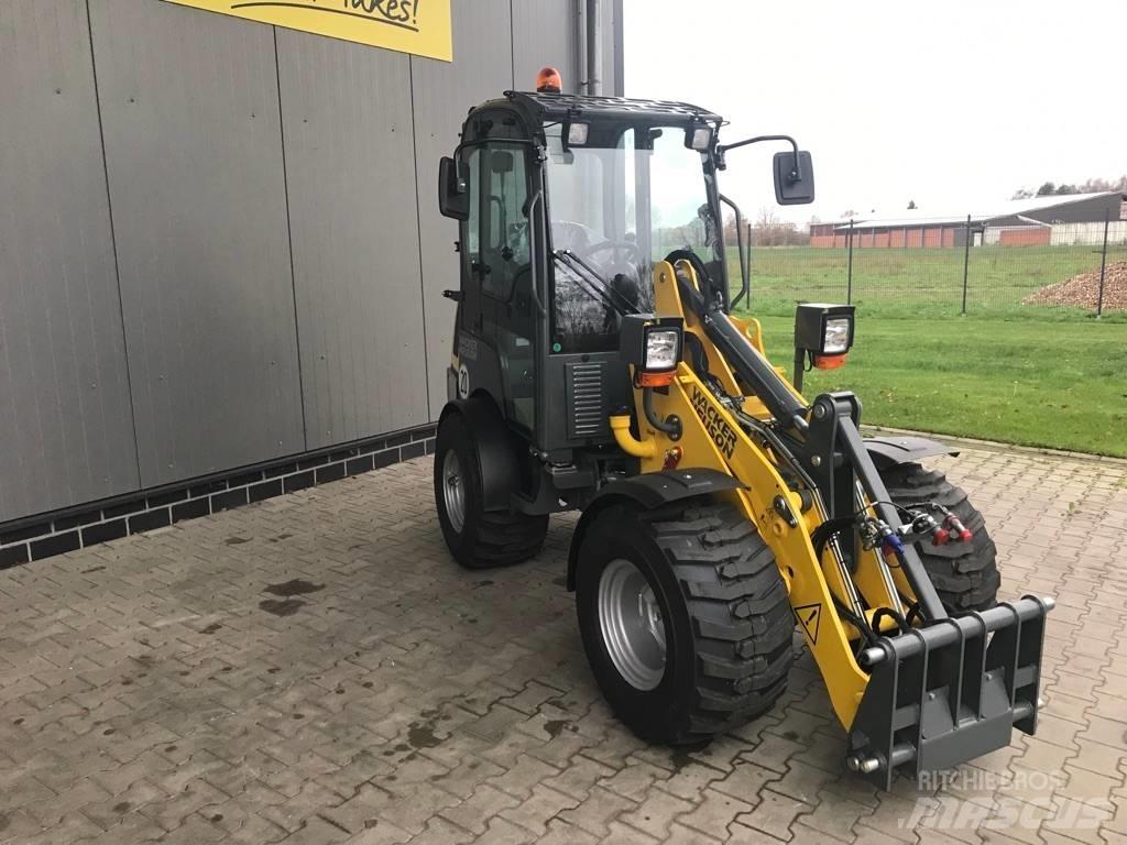 Wacker Neuson WL 25 Kolesové nakladače