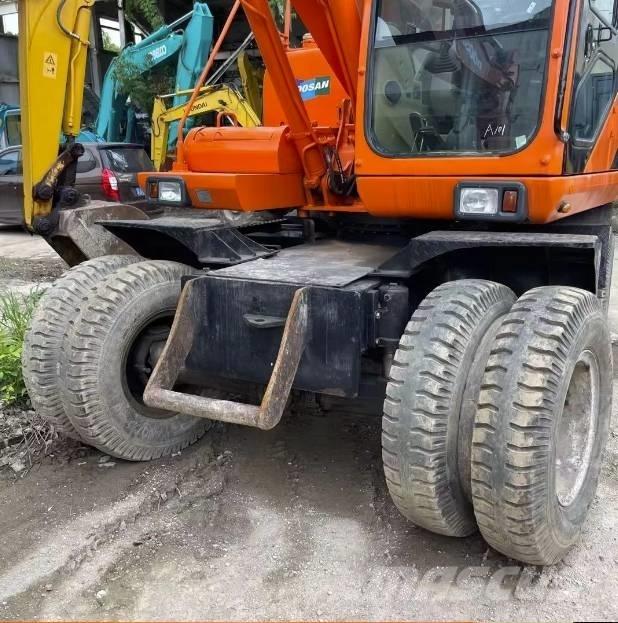 Doosan DH150W-7 Kolesové rýpadlá